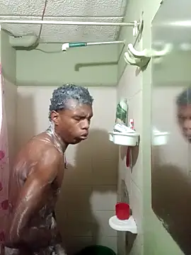 Snapshot of suckdream chatting on March 1, 11:07 pm suckdream online show from March 1, 11:07 pm