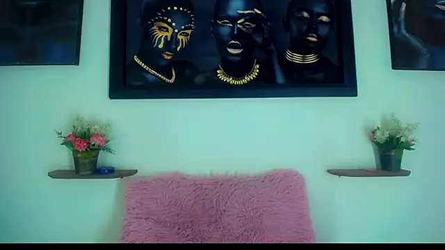 Snapshot of Darianna_Atehortua chatting on February 9, 9:08 pm Darianna Atehortua online show from February 9, 9:08 pm