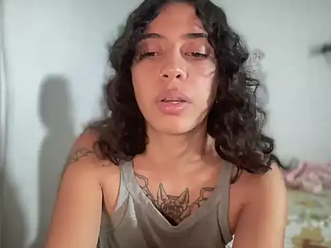 Antonia-bloom online show from February 12, 3:45 am