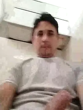 Snapshot of rejypool chatting on May 21, 2:57 pm rejypool online show from May 21, 2:57 pm