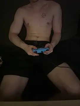 Lucas328706 online show from May 26, 7:21 pm