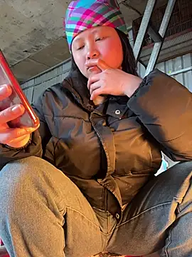 Snapshot of Eolisa chatting on February 3, 4:54 am Eolisa online show from February 3, 4:54 am