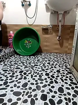 Snapshot of Tulip_ii chatting on February 14, 5:59 am Tulip ii online show from February 14, 5:59 am