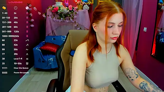 Snapshot of MiraBoom chatting on March 27, 9:14 pm MiraBoom online show from March 27, 9:14 pm