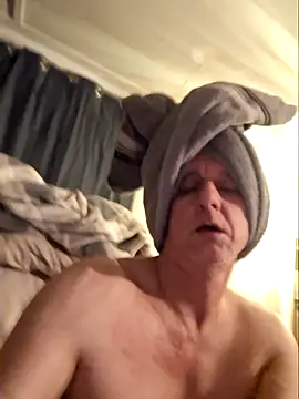 Snapshot of sexy_hottie_guy chatting on February 4, 7:36 am sexy hottie guy online show from February 4, 7:36 am