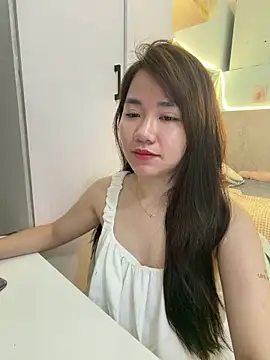 Amy8386 online show from June 18, 4:13 am