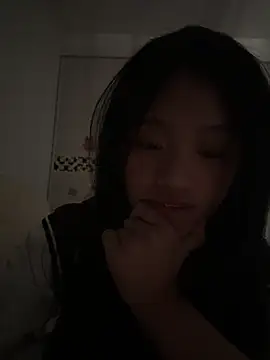 Snapshot of srr6677 chatting on March 1, 5:09 am srr6677 online show from March 1, 5:09 am