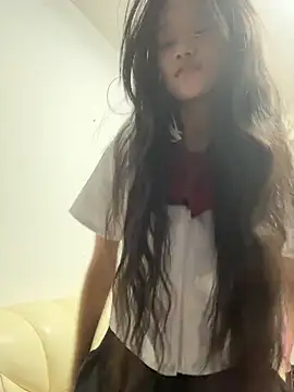 Snapshot of srr6677 chatting on March 2, 1:18 pm srr6677 online show from March 2, 1:18 pm