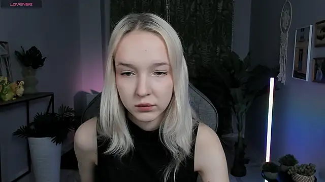 MaoqiBeverly online show from March 15, 5:24 am