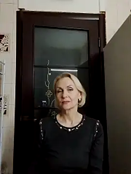 Snapshot of MichelleSolis chatting on February 20, 8:53 pm MichelleSolis online show from February 20, 8:53 pm