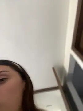 Snapshot of alison_parkerr26 chatting on February 26, 3:44 pm alison parkerr26 online show from February 26, 3:44 pm