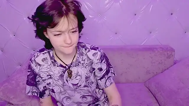 Snapshot of Svenaa_Kopnie chatting on February 20, 6:37 am Svenaa Kopnie online show from February 20, 6:37 am