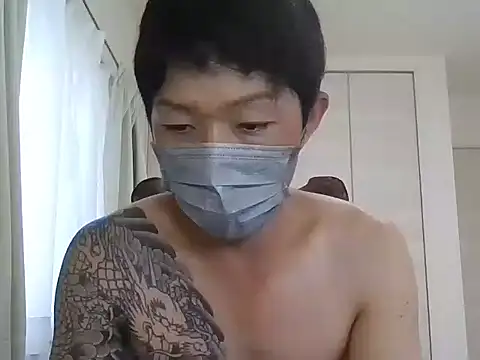 K0U-123 online show from June 12, 11:25 pm