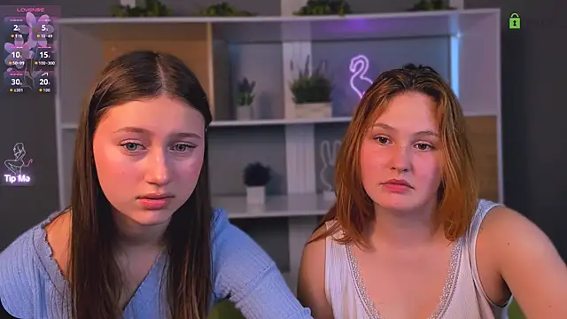 arianaa cat online show from March 5, 8:16 pm