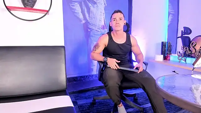 CRISTHIAN WOLF1 online show from June 5, 3:35 am