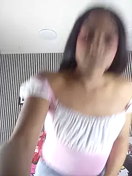 Snapshot of Sophia_Valentina chatting on February 5, 1:05 pm Sophia Valentina online show from February 5, 1:05 pm