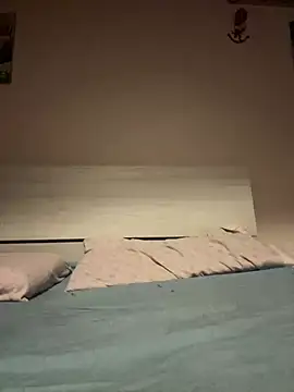 missgirl88 online show from April 4, 4:33 am