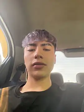 Snapshot of AlexanderCollman2 chatting on March 1, 7:05 pm AlexanderCollman2 online show from March 1, 7:05 pm