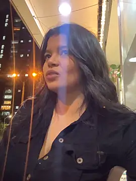 Snapshot of moonhelen chatting on March 2, 2:36 am moonhelen online show from March 2, 2:36 am