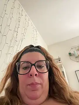 Snapshot of JasmineGlow7 chatting on May 24, 2:33 pm JasmineGlow7 online show from May 24, 2:33 pm