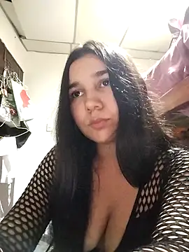 Merliah 1 online show from April 5, 3:09 pm