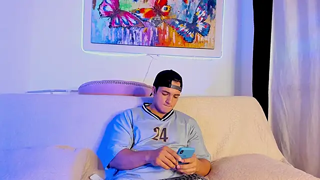 Snapshot of jhon_nicolas chatting on February 15, 3:47 am jhon nicolas online show from February 15, 3:47 am