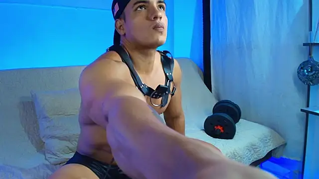 Snapshot of jhon_nicolas chatting on July 19, 9:29 pm jhon nicolas online show from July 19, 9:29 pm