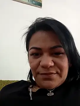 Snapshot of Dafne_77 chatting on February 27, 5:35 pm Dafne 77 online show from February 27, 5:35 pm