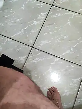 Snapshot of Gordinho_dos_pes chatting on March 1, 3:25 pm Gordinho dos pes online show from March 1, 3:25 pm