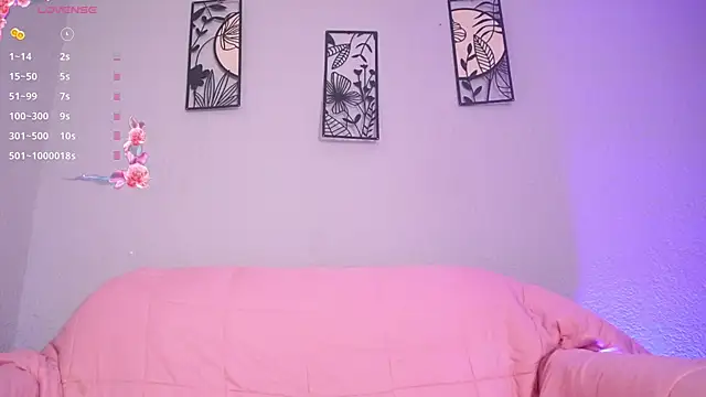 loveegirll1 online show from April 4, 4:00 am