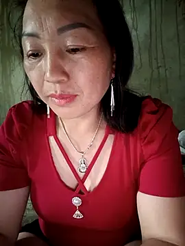 baby 112233 online show from April 10, 9:47 am