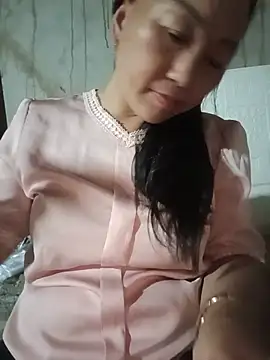 Snapshot of baby_112233 chatting on June 27, 12:22 pm baby 112233 online show from June 27, 12:22 pm