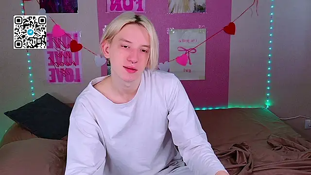 Ron Vilss online show from March 31, 6:03 am