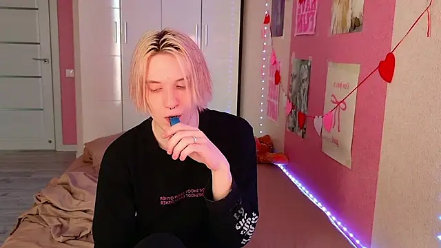 Ron Vilss online show from April 6, 9:10 am