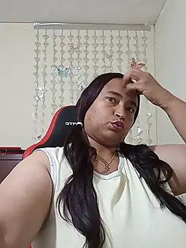 Snapshot of BustySexy_Nataly chatting on June 5, 7:14 am BustySexy Nataly online show from June 5, 7:14 am