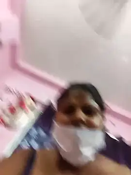 Diya 221342 online show from April 17, 7:22 am