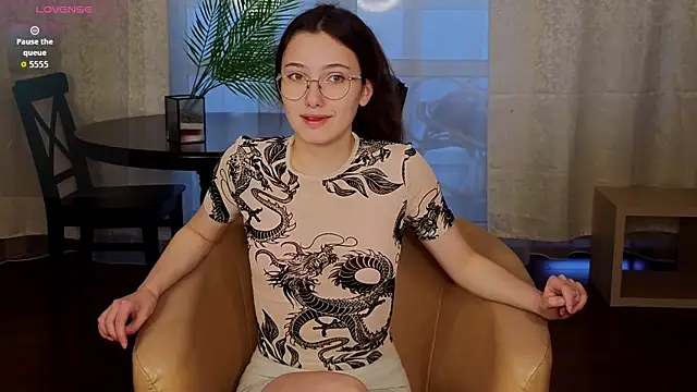 Snapshot of PamTrower chatting on February 14, 3:58 am PamTrower online show from February 14, 3:58 am