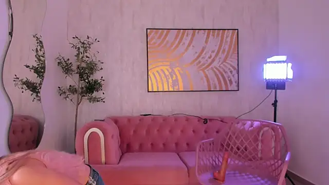 Polly blossom online show from March 9, 4:33 pm