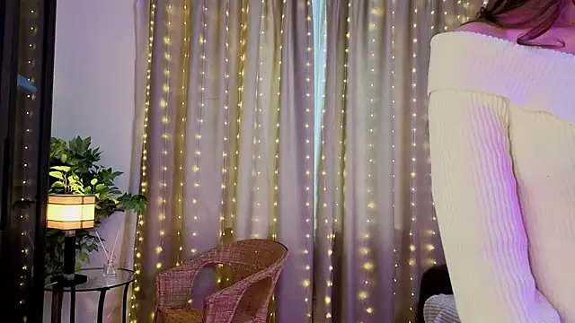 TobiMillinor online show from February 8, 9:02 am