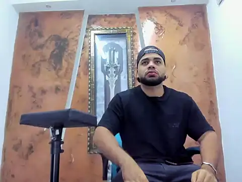 Chris Evans22 online show from February 6, 11:24 am