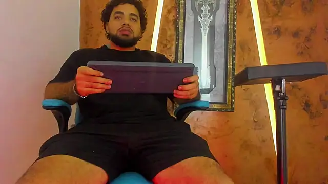 Chris Evans22 online show from February 22, 12:47 pm