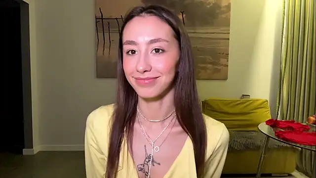 DeliaPesta online show from February 12, 7:20 pm