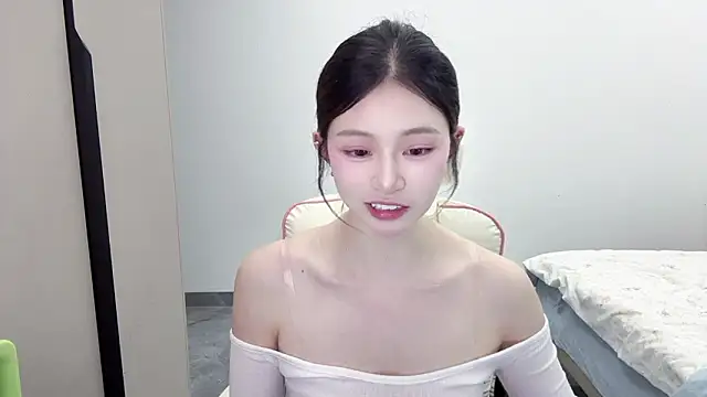 DYyyyyy-- online show from March 7, 12:02 pm