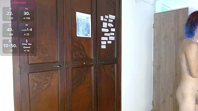 Snapshot of andy_caandy chatting on February 25, 10:08 pm andy caandy online show from February 25, 10:08 pm