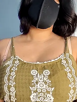 70upqm online show from July 14, 1:17 pm