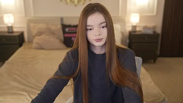 Snapshot of Zlata_Sky chatting on November 25, 3:34 pm Zlata Sky online show from November 25, 3:34 pm