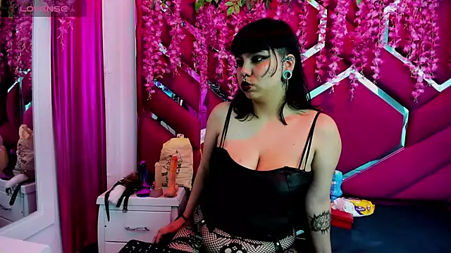 vanesa bobs online show from May 20, 3:02 am
