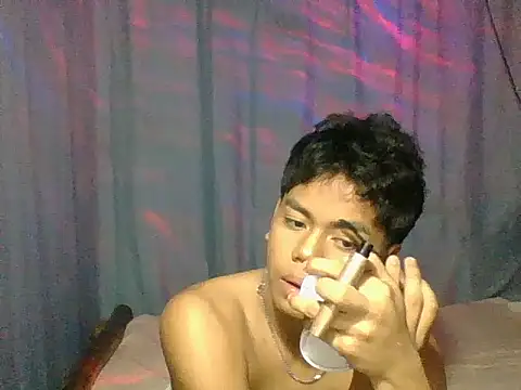 jomhappy online show from June 11, 1:42 pm