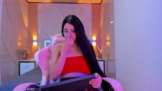 avigail xo online show from February 7, 12:42 pm