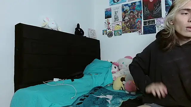 Snapshot of denjireze chatting on March 13, 4:57 pm denjireze online show from March 13, 4:57 pm